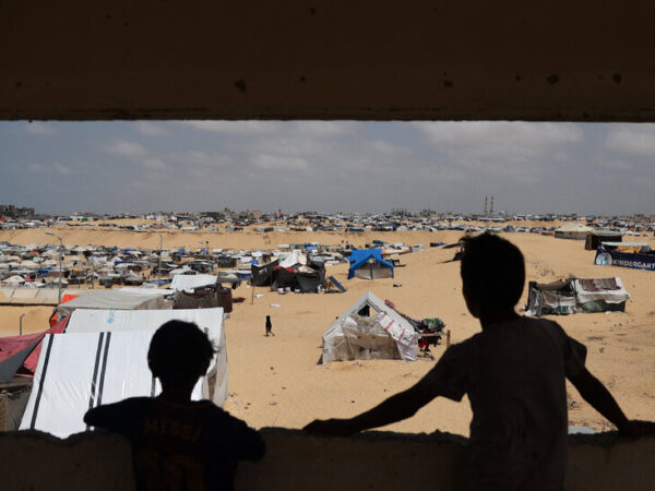 With Israel Poised to Invade Rafah, Negotiators Try Again for Cease-Fire Deal