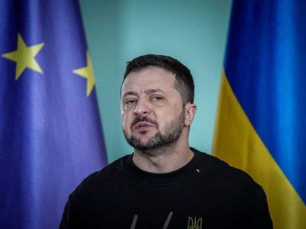 Zelensky calls western hesitation about aid to Ukraine unacceptable