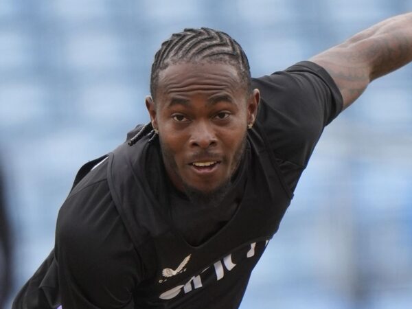 Archer returns for England as Pakistan bowl in second T20 LIVE! Archer returns for England as Pakistan bowl in second T20 LIVE!