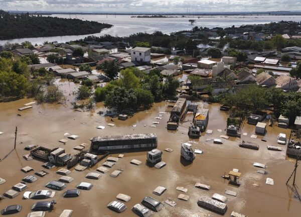 Brazil floods strike blow to powerful agriculture sector
