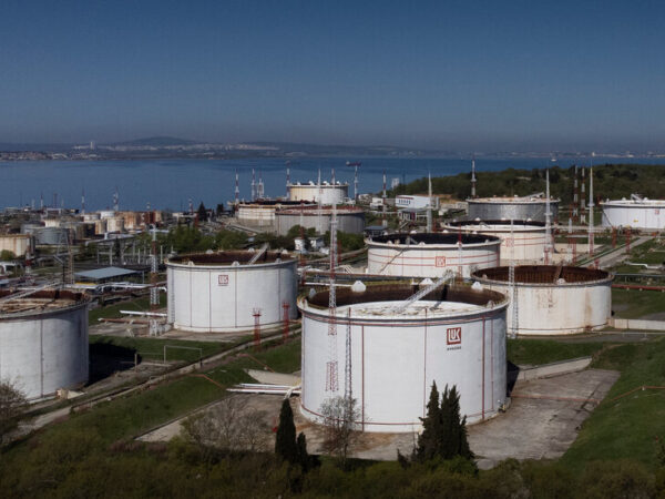 Bulgarian Distrust of Russia Simmers Over a Black Sea Oil Terminal