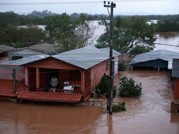 Dams strain as water, death toll, keep rising in south Brazil