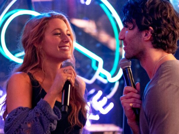‘It Ends With Us’ First Look! See Blake Lively as Lily Bloom