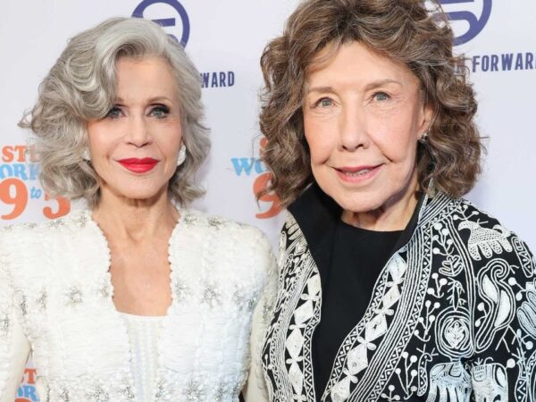Lily Tomlin and Jane Fonda React to Jennifer Aniston Producing ‘9 to 5’ Remake (Exclusive)