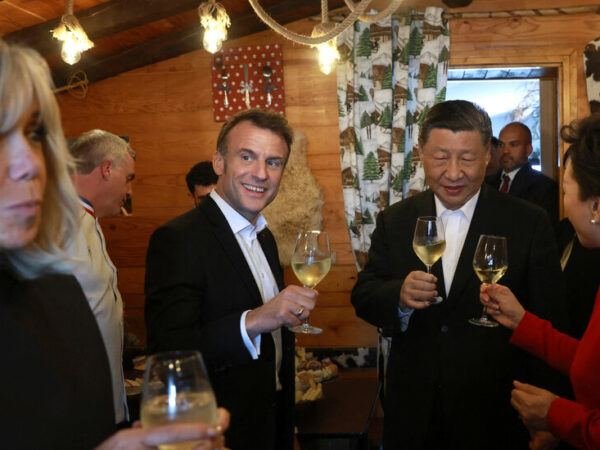 Macron Hosts Xi Jinping, China’s President, in the French Pyrenees