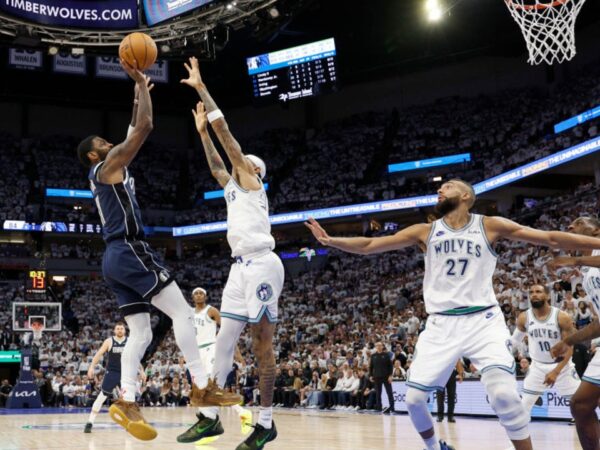 Minnesota Timberwolves vs. Dallas Mavericks Livestream: How to Watch Game 3 Tonight Without Cable
