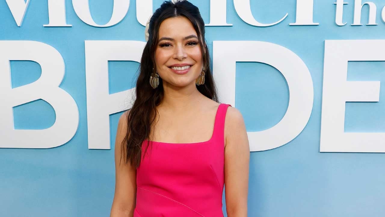 Miranda Cosgrove Says She Wants to ‘Wrap Up’ ‘iCarly’ With a Movie (Exclusive)