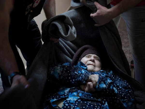 Monday Briefing: Russia Pushes Into Northern Ukraine