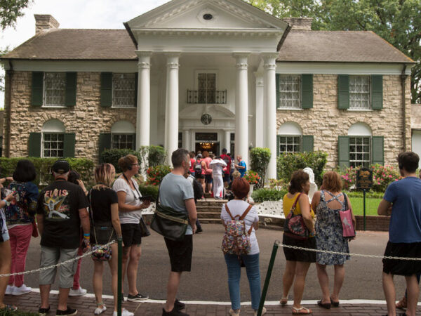 Riley Keough Sues to Block Sale of Graceland, Charging Fraud