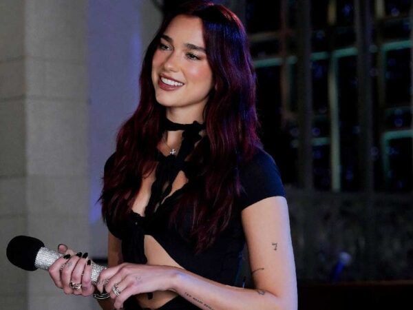 ‘Saturday Night Live’: Dua Lipa Gets Some Sweet Support From Her Parents in Hosting Debut