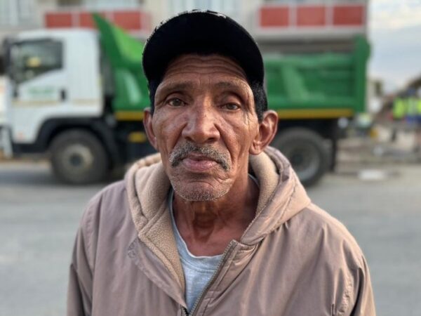 Trapped man texting family as search for missing goes on