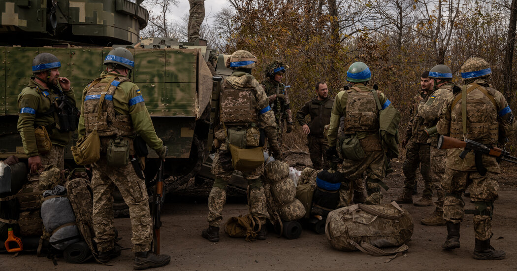 Ukraine’s Parliament Passes Bill Allowing Some Convicts to Serve in Army Ukraine’s Parliament Passes Bill Allowing Some Convicts to Serve in Army