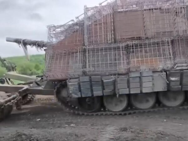 Weird Warfare: Russian Turtle Tanks