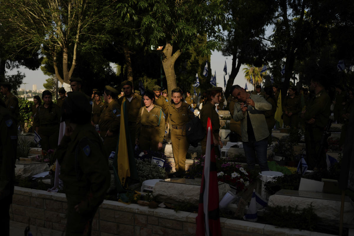 With the shock of Oct. 7 still raw, profound sadness and anger grip Israel on its Memorial Day With the shock of Oct. 7 still raw, profound sadness and anger grip Israel on its Memorial Day