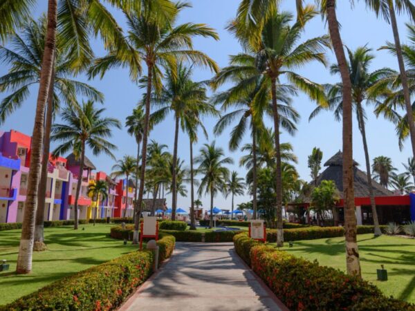 Wyndham Adds All-Inclusive Resorts in Franchise Brand Deal