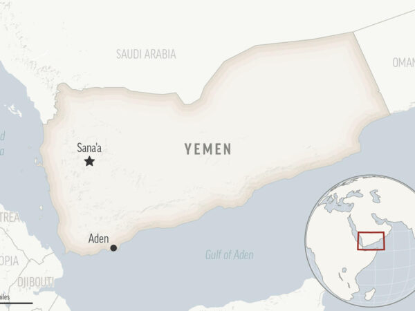 A migrant boat sank off the coast of Yemen, leaving at least 49 dead and 140 missing, UN agency says