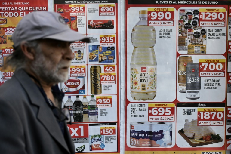 Argentine monthly inflation lowest in 2.5 years