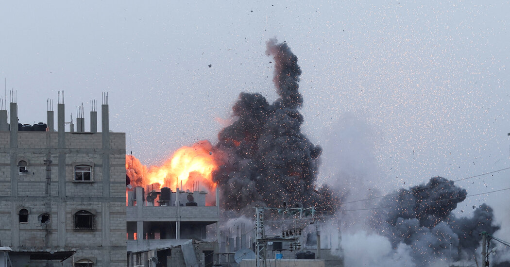 Gaza War Live Updates: Israeli Airstrikes Kill Iranian General in Syria