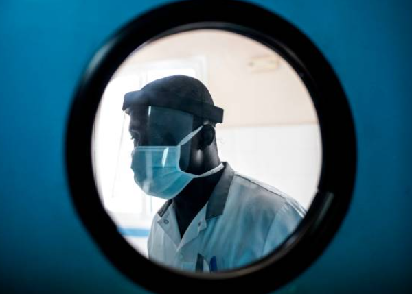 Last civilian hospital in besieged Sudan city closed