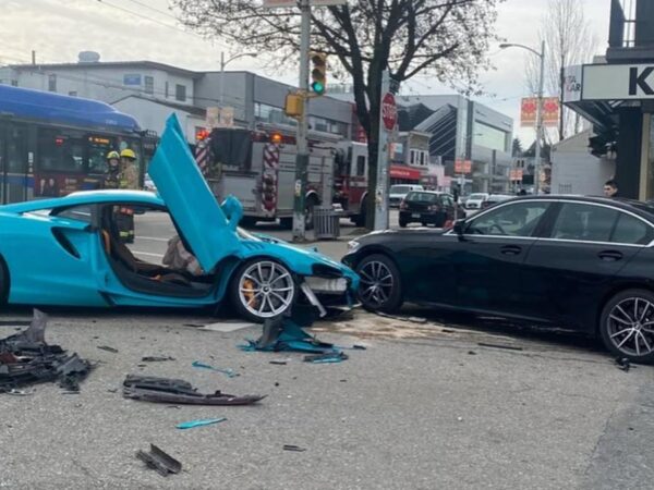 McLaren Artura Meets Early Demise Near Vancouver Dealership