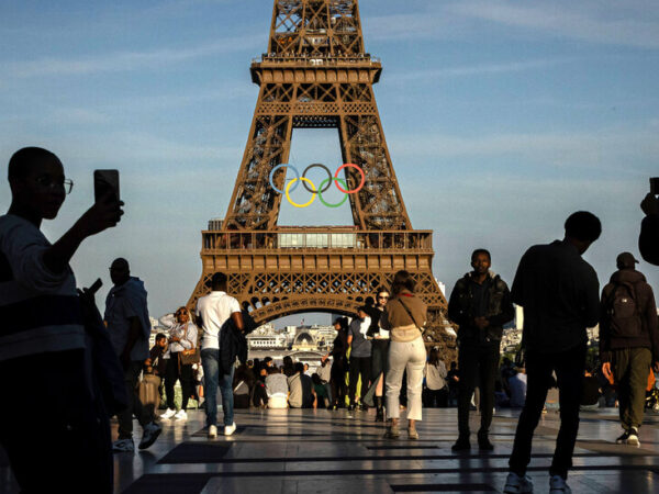 Parisians on TikTok Plead: ‘Don’t Come’ to Paris for the Olympics