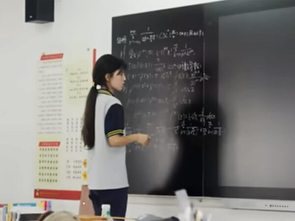 Teenager stuns China after beating A.I. in math contest