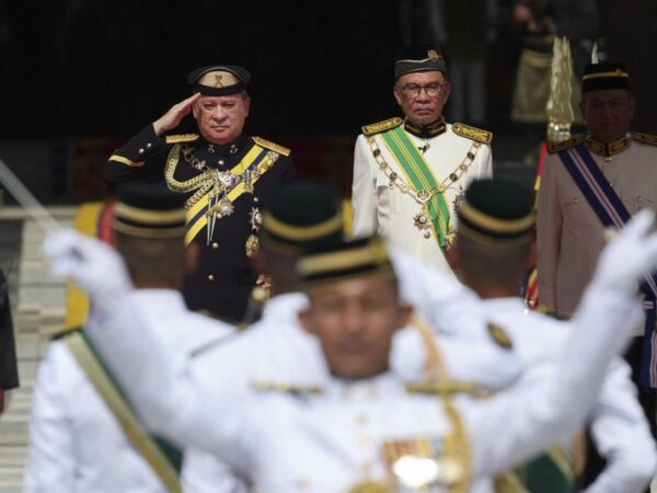 Terror Threat to Malaysian King and PM Anwar Sparks Arrests