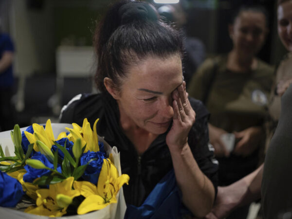 Ukrainians held prisoner for years in Russia return to Kyiv