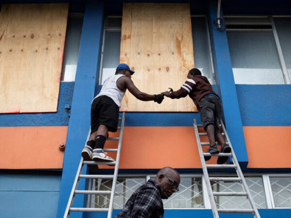 Hurricane Beryl Speeds Toward Jamaica: Live Updates and Forecast