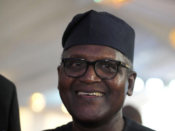 Lawmakers in Nigeria try to resolve rift between authorities and Africa’s richest man