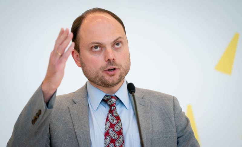 Putin opponent Kara-Murza in prison hospital Putin opponent Kara-Murza in prison hospital