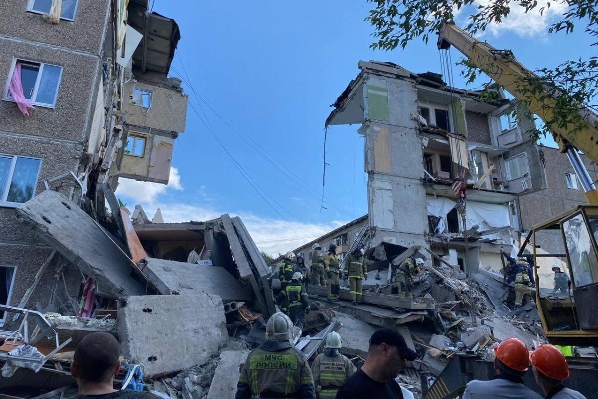 Death toll from apartment block collapse in Russia’s Ural Mountains reaches 10 as search ends Death toll from apartment block collapse in Russia’s Ural Mountains reaches 10 as search ends