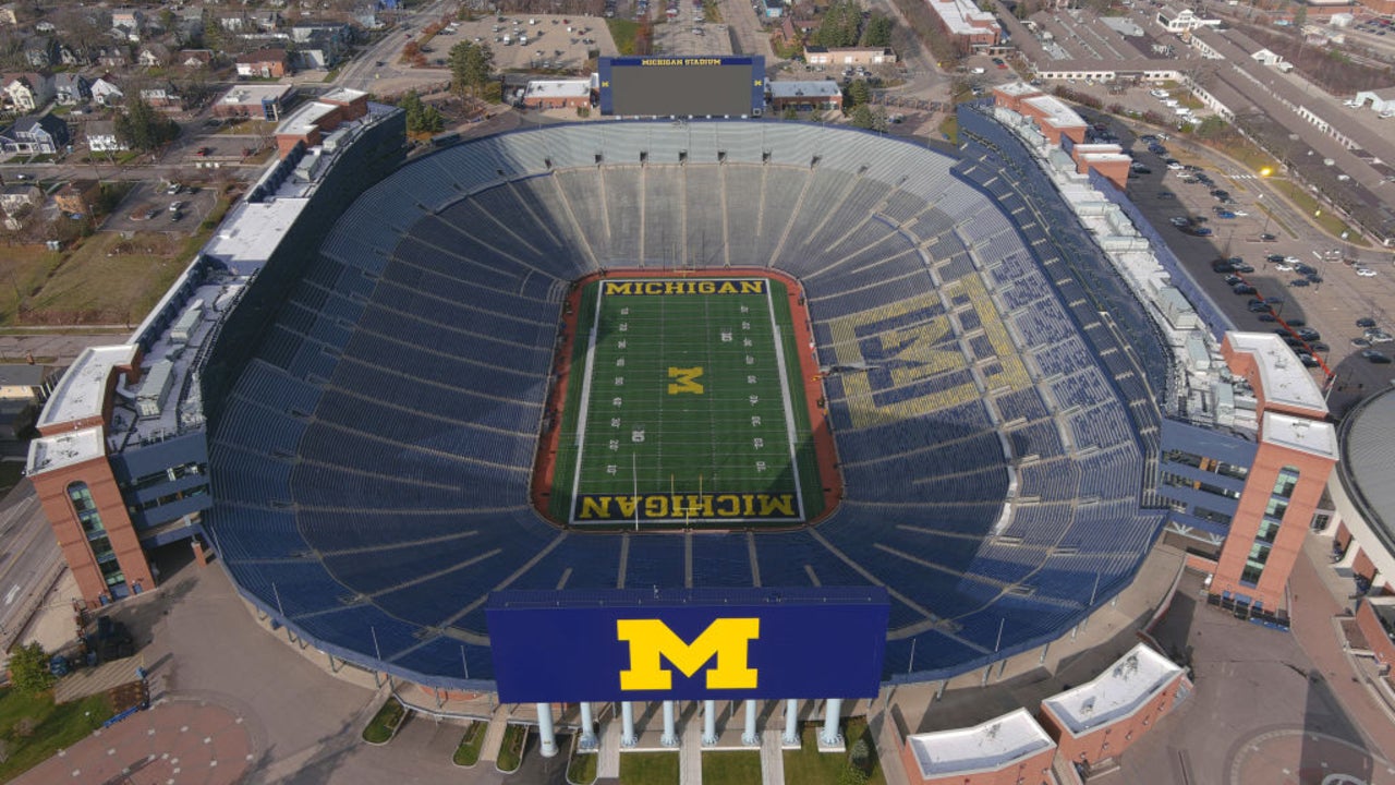 How to Watch the Fresno State vs. Michigan College Football Week 1 Game Today: Start Time and Live Stream How to Watch the Fresno State vs. Michigan College Football Week 1 Game Today: Start Time and Live Stream