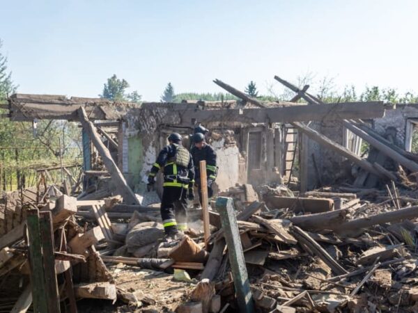 Kiev says heavy fighting continues in eastern Ukraine