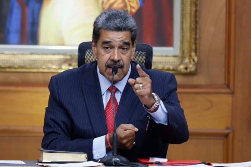 Venezuelan military reaffirms ‘absolute loyalty’ to President Maduro