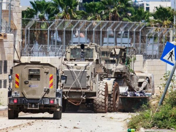 Violent clashes during ongoing Israeli operation in Jenin Violent clashes during ongoing Israeli operation in Jenin