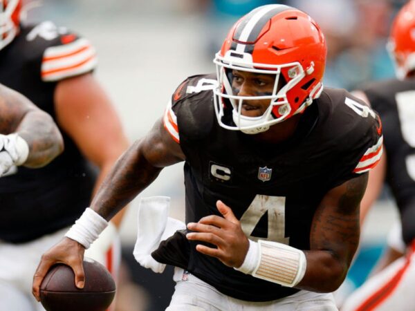 How to Watch the New York Giants vs. Cleveland Browns NFL Game Today: Start Time, TV, and Live Stream