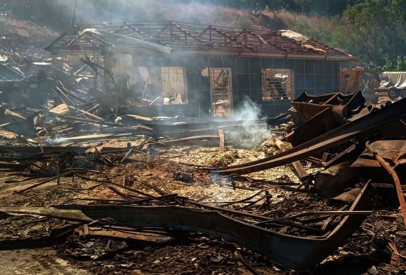 Israel says it has hit several targets on Lebanese-Syrian border