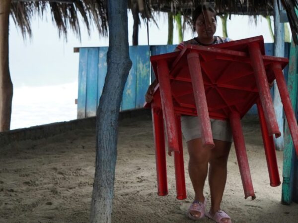 Major Hurricane John hits Mexico’s Pacific coast