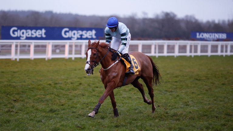 Newbury’s Mill Reef Stakes: Powerful Glory lives up to his name with win for Richard Fahey and Oisin Orr | Racing News