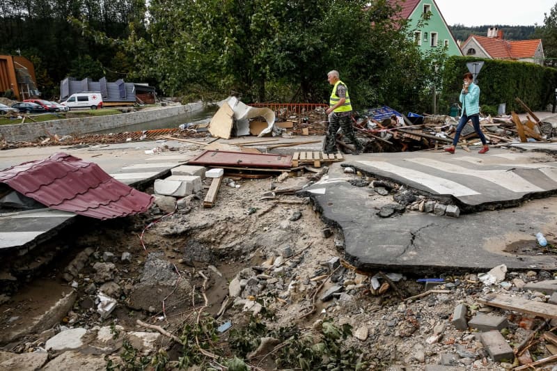 Number of deaths from floods in Poland rises to nine Number of deaths from floods in Poland rises to nine