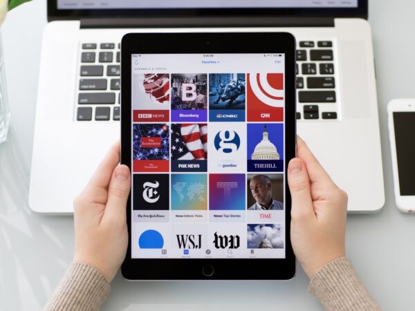 Apple Hires 400 New Workers For Retail Stores As It Looks To Ramp Up India Presence