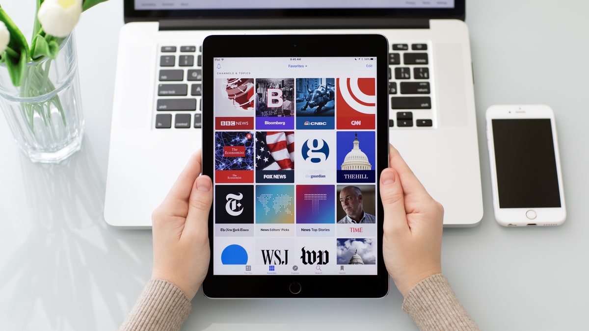 Apple Hires 400 New Workers For Retail Stores As It Looks To Ramp Up India Presence