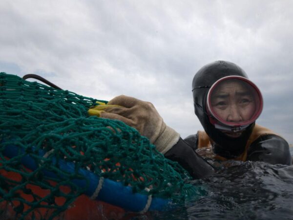 How South Korea’s ‘real-life mermaids’ made Malala want to learn to swim