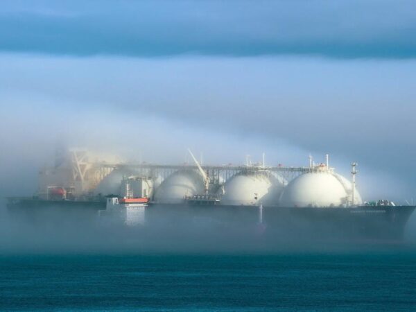 Japan boosts LNG strategy through cooperation with South Korea and Italy