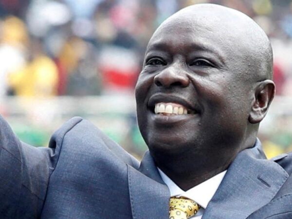 Kenyan MPs begin process to impeach deputy president