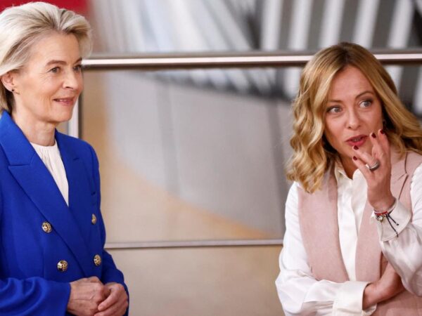 Migrant deportations to increase, says EU chief