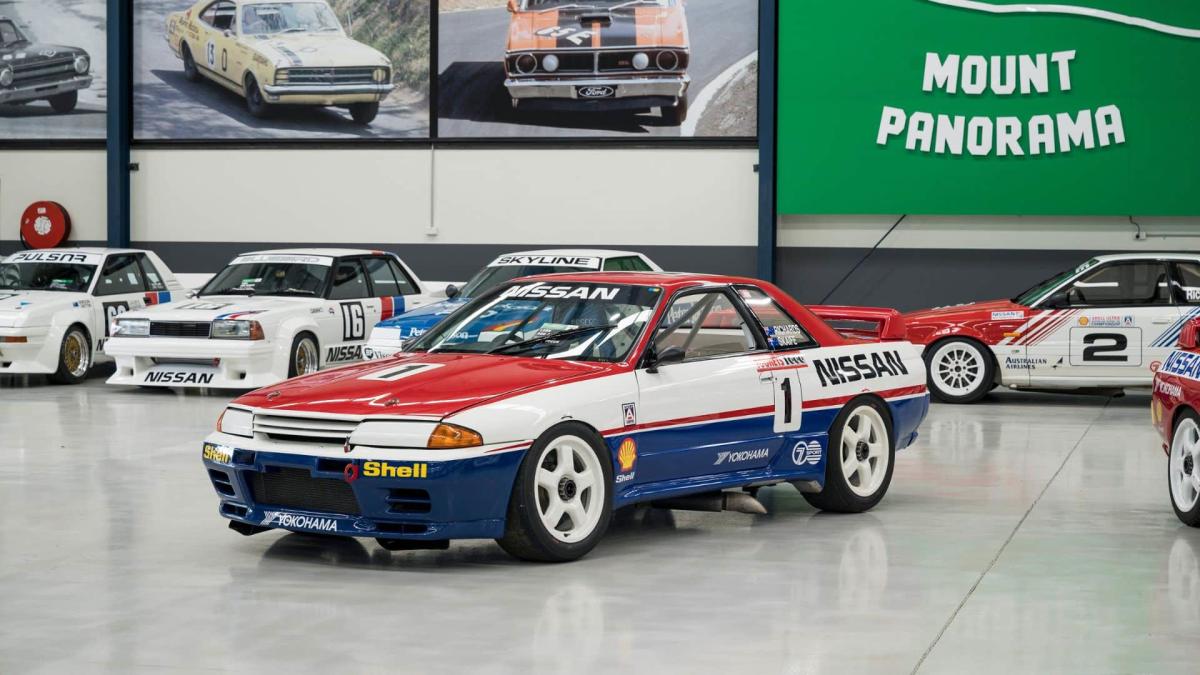 Nissan Skyline GT-R R32 Stolen From Nissan Headquarters Nissan Skyline GT-R R32 Stolen From Nissan Headquarters