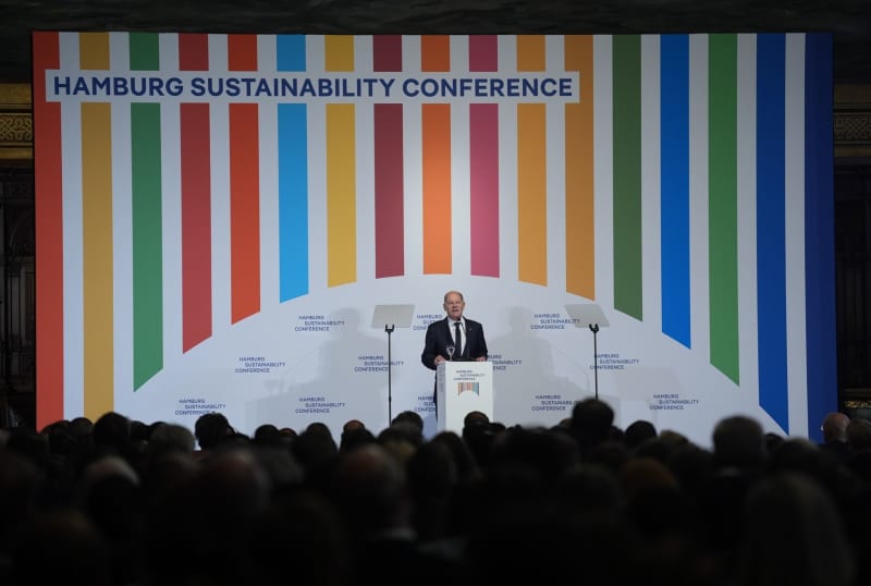 Scholz says Germany stands with Israel, calls for ceasefire in Gaza Scholz says Germany stands with Israel, calls for ceasefire in Gaza