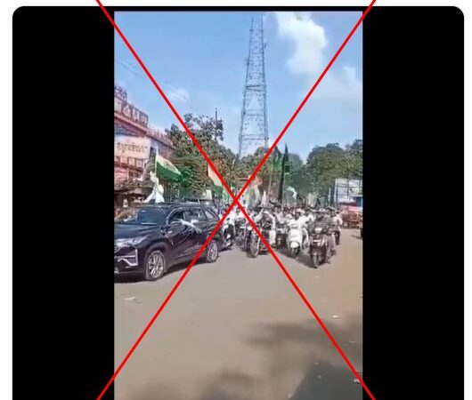 Indian Muslim politician falsely accused of brandishing Islamic flags ahead of election